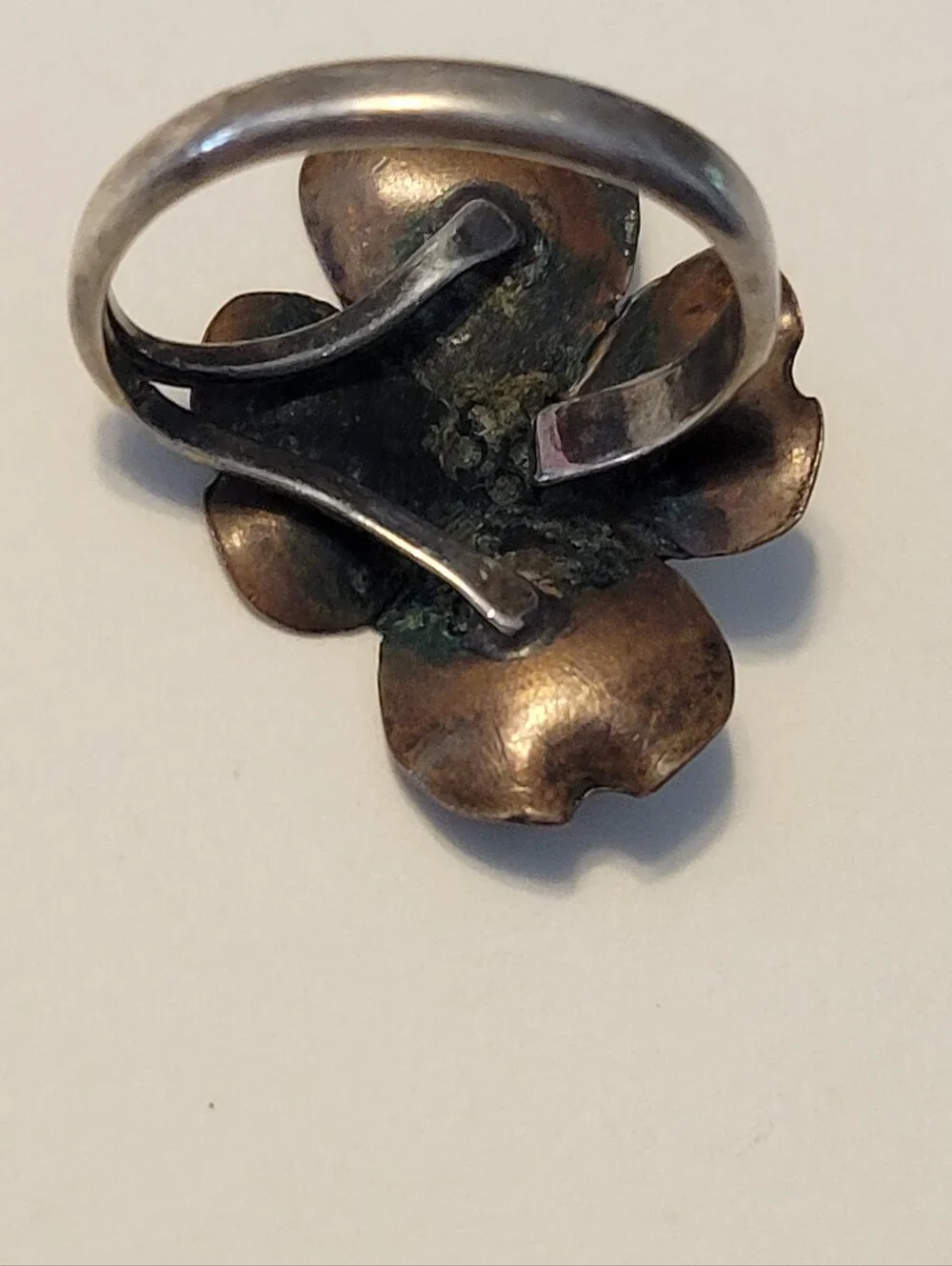 VintageFloral Petal Ring in Dark Bronze